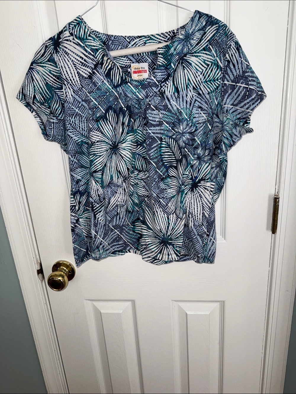 Ruby Rd. Blue & Teal Floral V-Neck Short Sleeve Tee